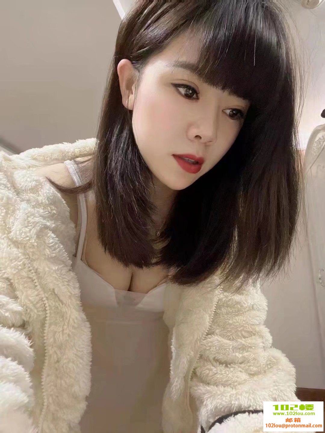 000243ulbt1bjtrttly0tb.jpg