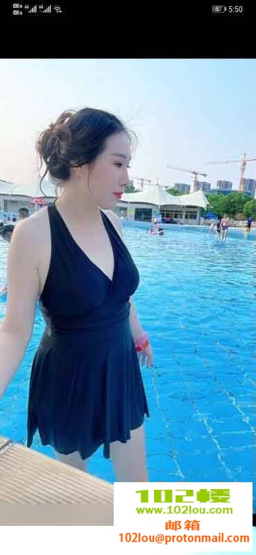 212635ytj1tt9m20tt0og5.jpg
