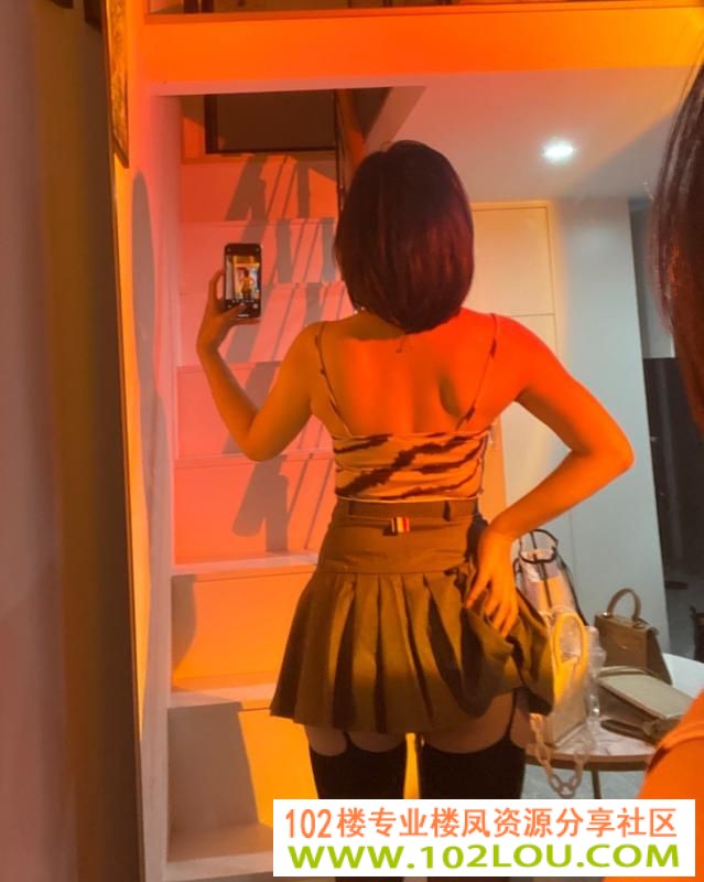 85b151d5-17ea-4f7c-b5c6-81bd25c33a8e.jpg